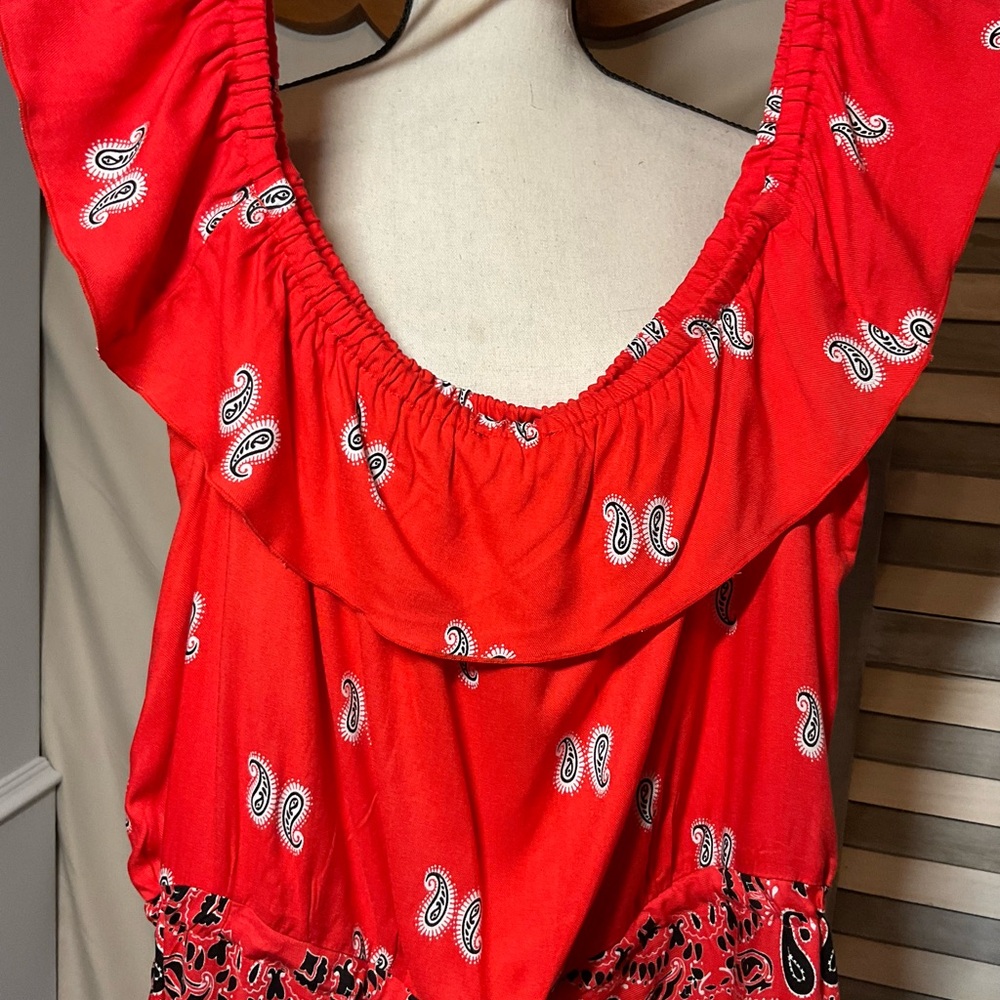 VENUS Red Ruffled Blouse with Relaxed Fit - Picture 3 of 6